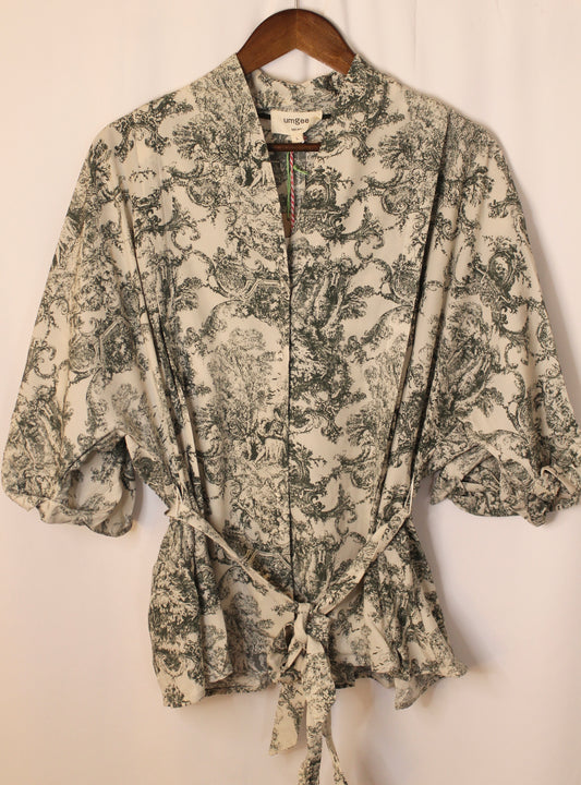 Green Floral Tie Top By Umgee